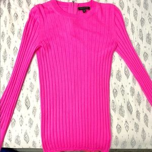 Banana Republic Fuchsia EXTRA FINE MERINO